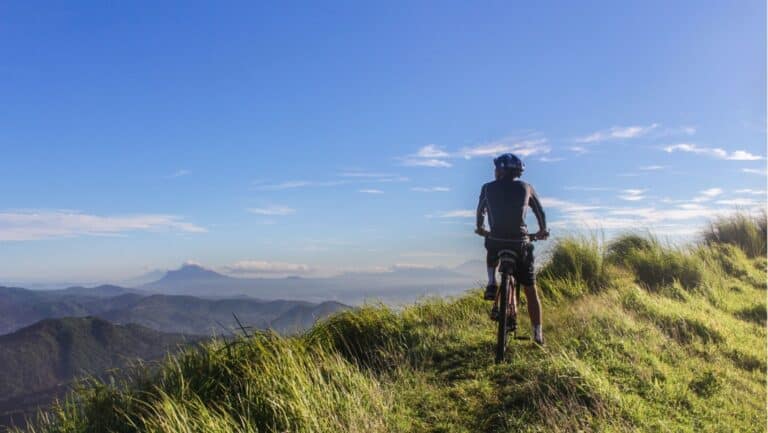 Les avantages d’avoir un VTT électrique : L’allié idéal pour vos aventures en pleine nature